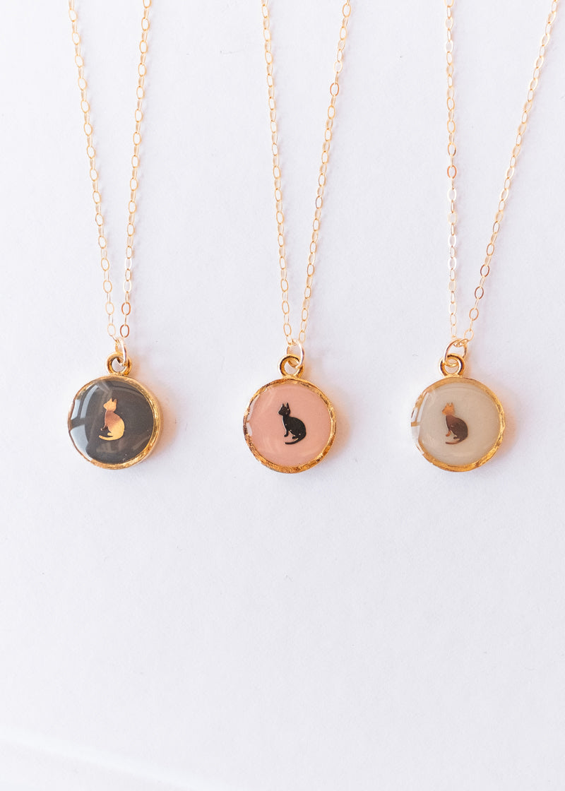 Circle Kitty Silhouette Necklace